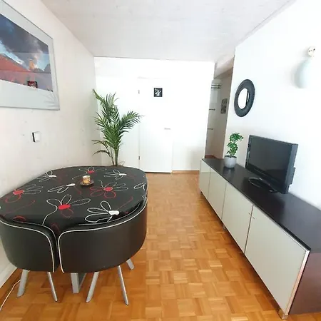 公寓 Superbe Maisonnette Au Centre Du Village Chalais